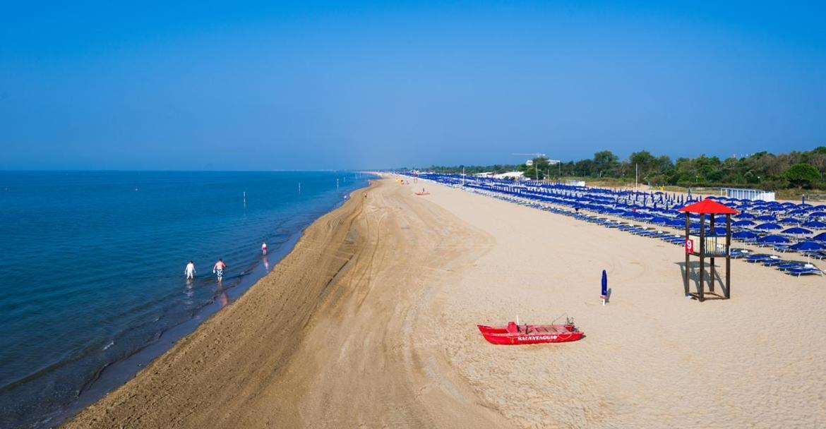Appartamenti Solarium Bibione Eksteriør bilde