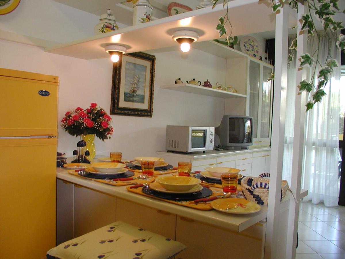 Appartamenti Solarium Bibione Eksteriør bilde